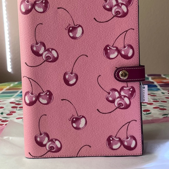 π COACH NOTEBOOK WITH CHERRY PRINT π NWT π - Picture 4 of 16